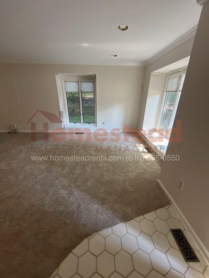 510 Williamson Circle - Photo 3 of 35