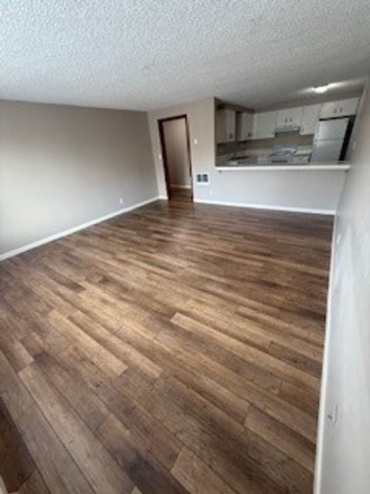 Pine Mill Apartments - Photo 5 of 26