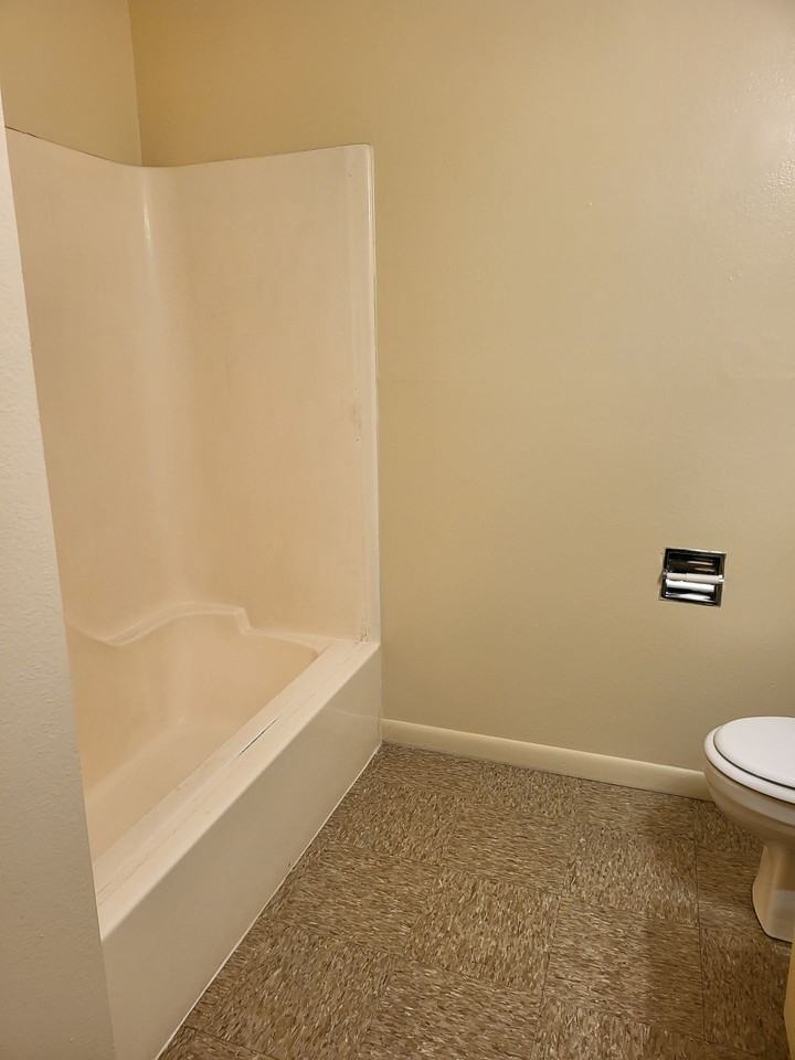 1620 Boswell - Photo 2 of 13