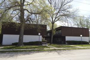 featured image of 104 S 8th St