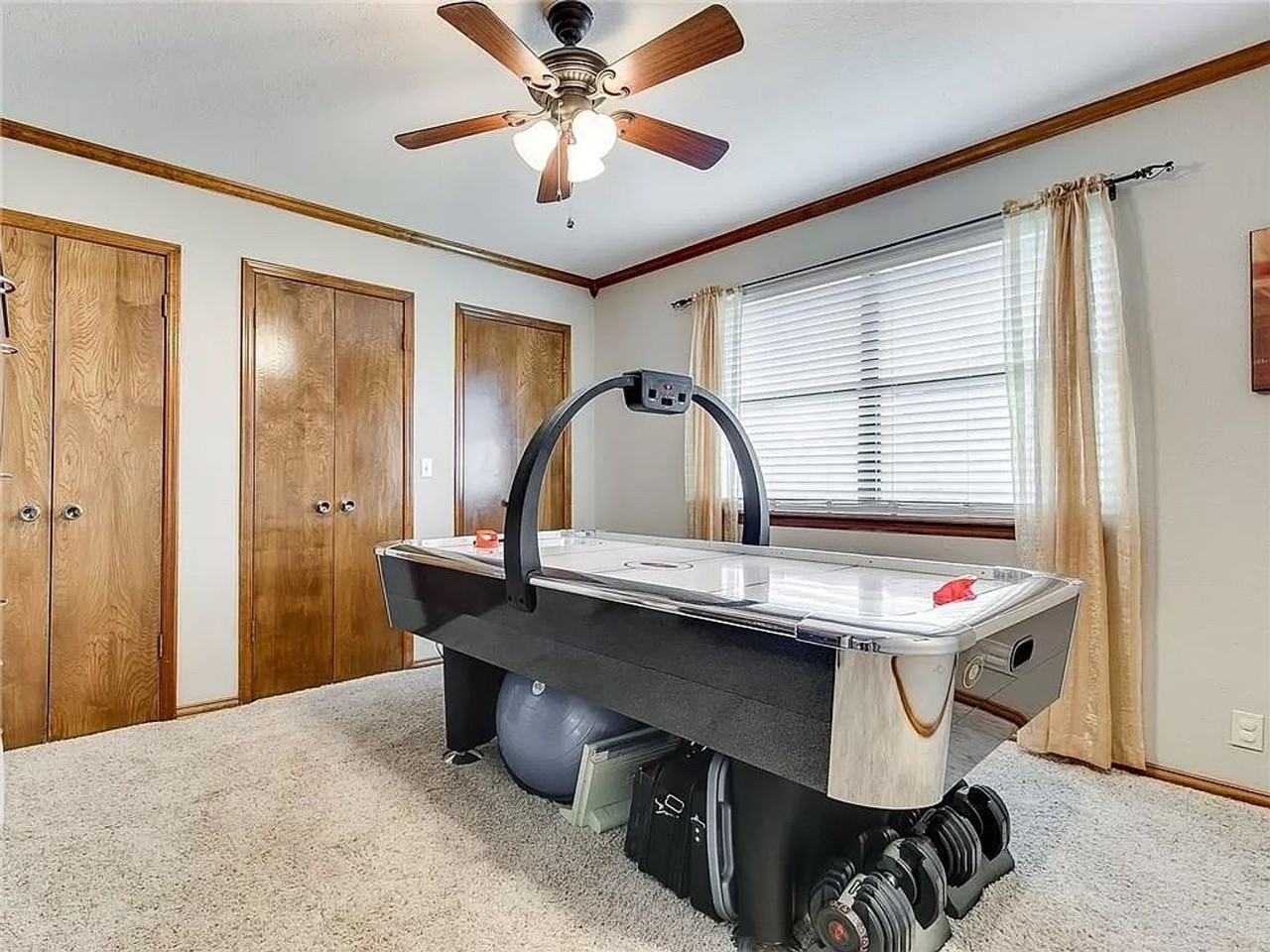 1420 Nw 141st St - Photo 5 of 30