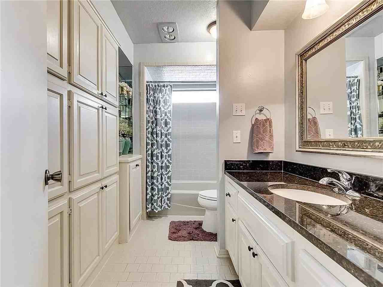 1420 Nw 141st St - Photo 3 of 30