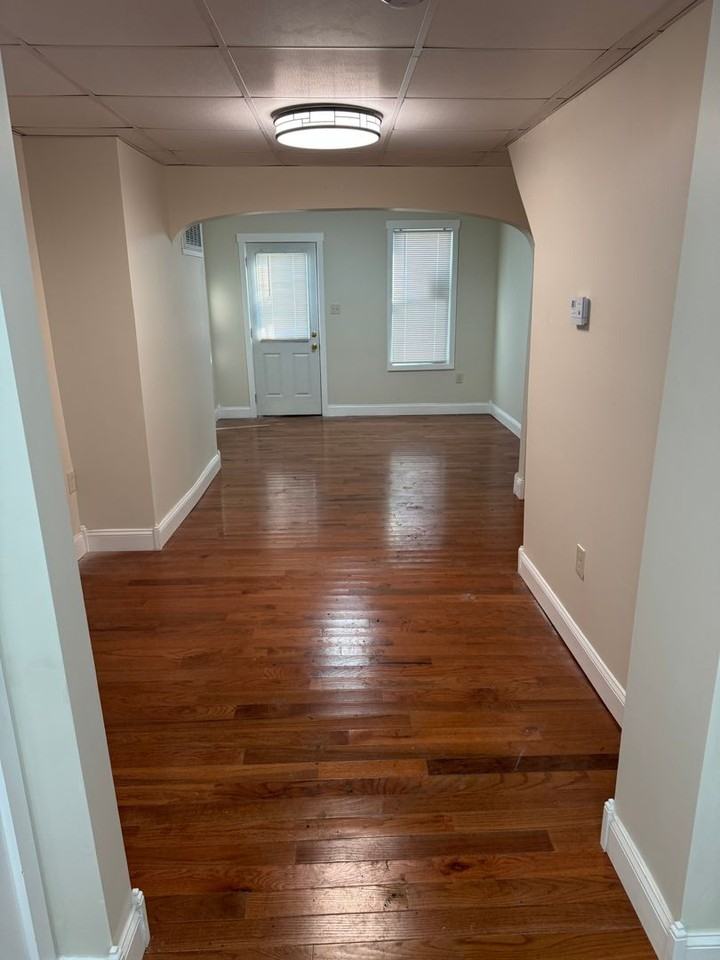 49 Randolph Ave - Photo 3 of 22