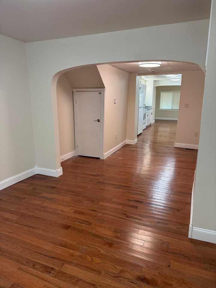 49 Randolph Ave - Photo 6 of 22