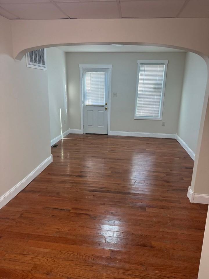 49 Randolph Ave - Photo 7 of 22
