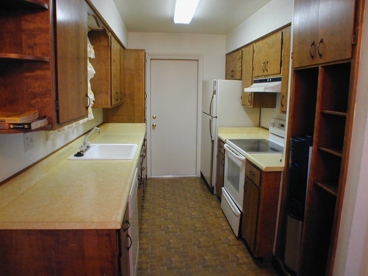 5000 Sunset Dr - Photo 3 of 15
