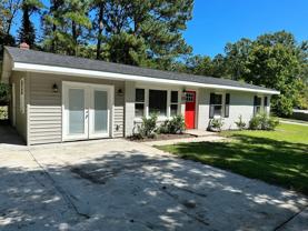 513 Ashford St - Photo 1 of 1