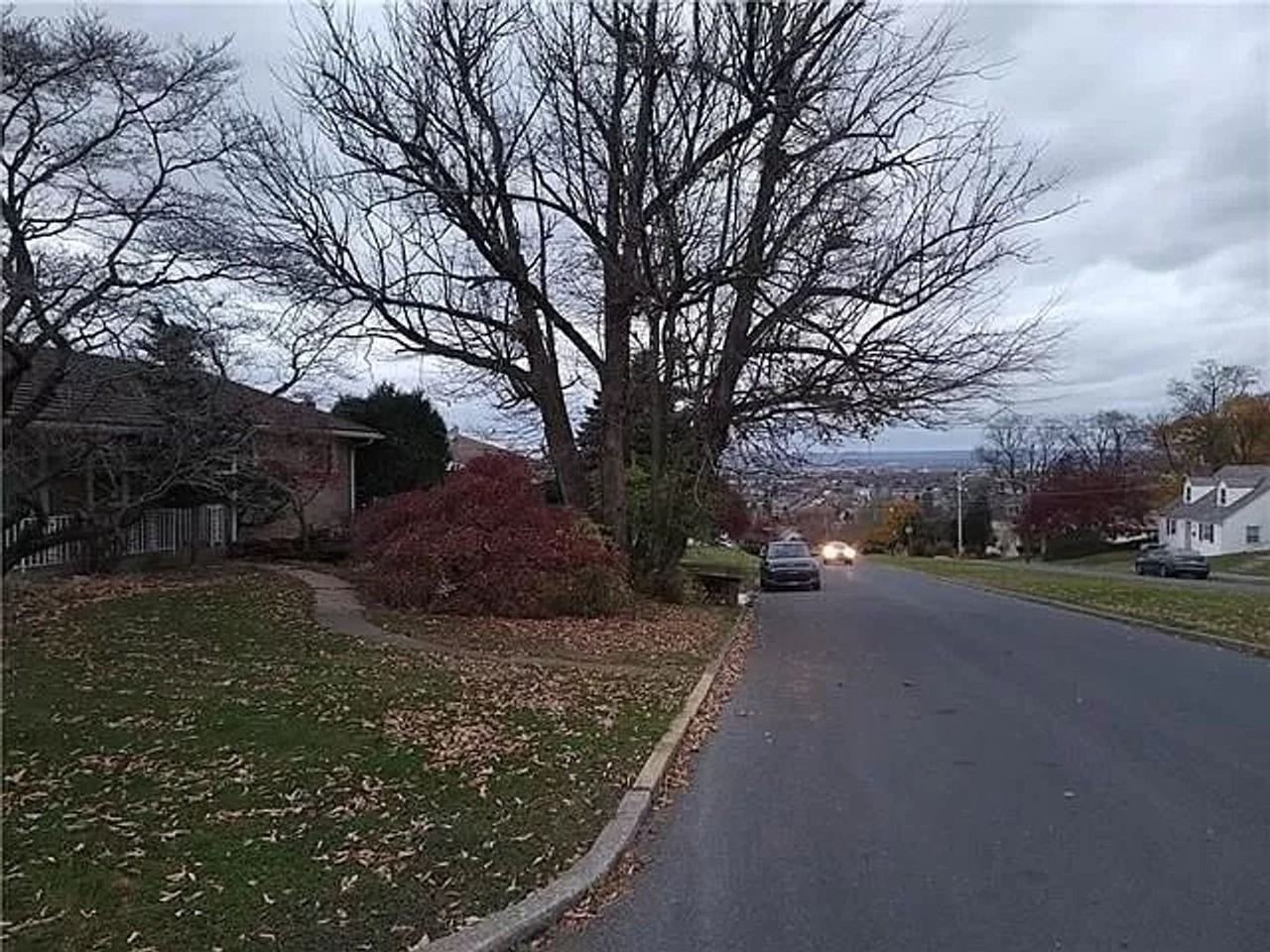 116 S Jerome St - Photo 2 of 18