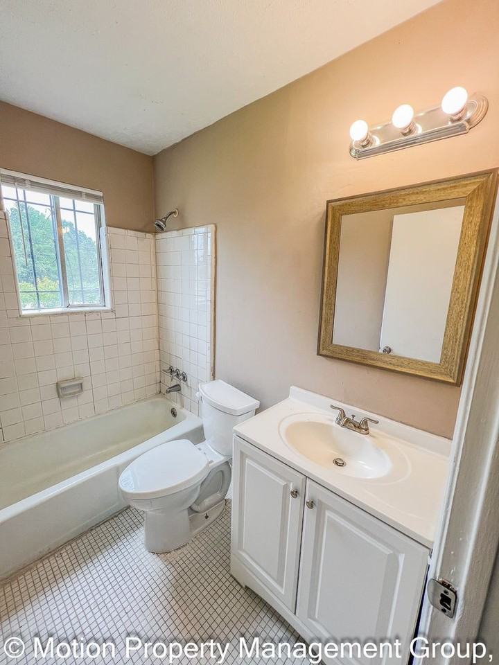 3600 Indian Creek Way - Photo 6 of 9