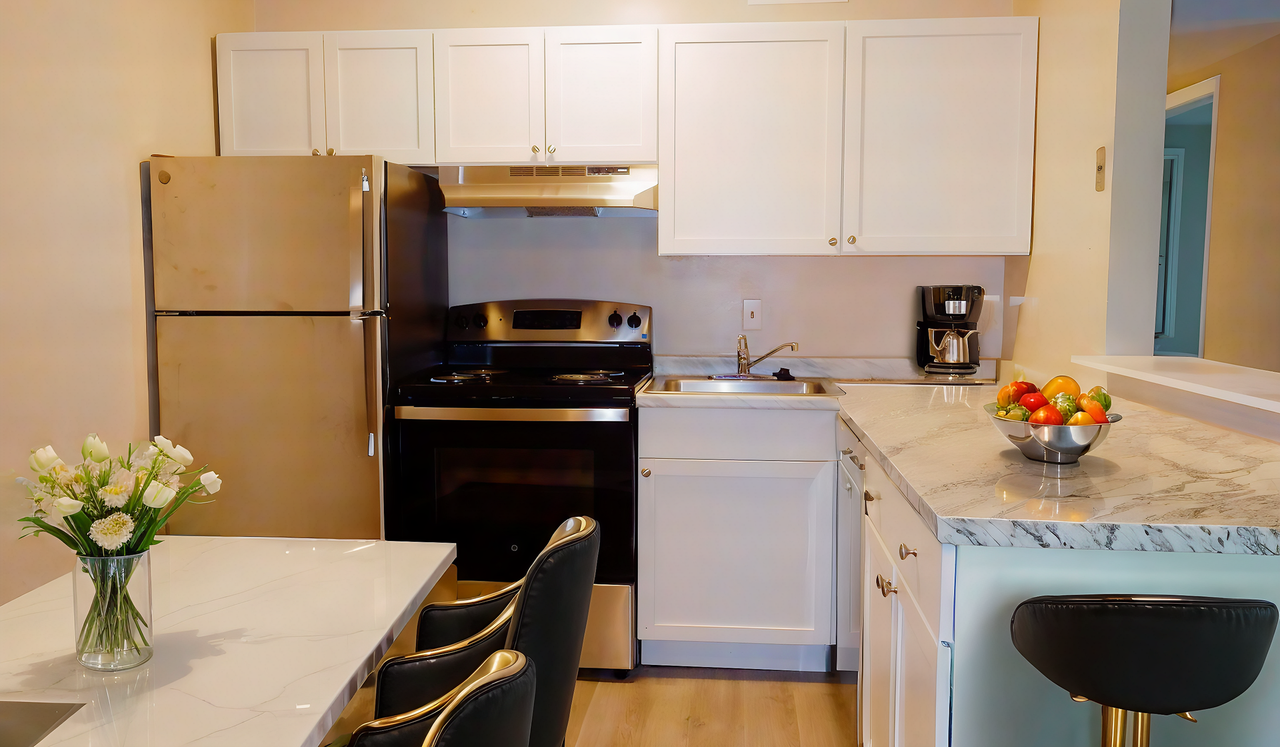 Spencer Creek Apartments - Photo 3 of 14