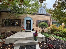 33 Woodland Dr - Photo 1 of 1