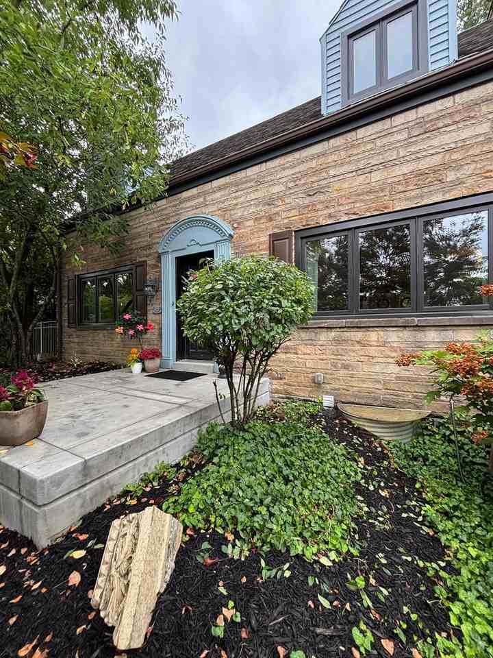 33 Woodland Drive - Photo 3 of 49