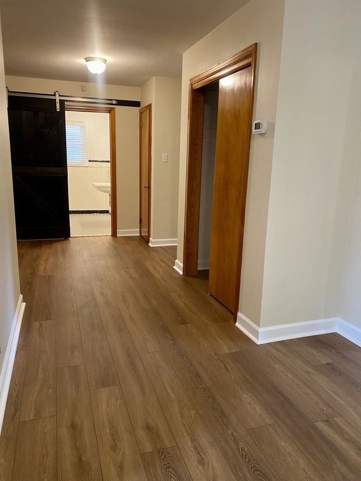 205 Faulk Rd - Photo 3 of 26