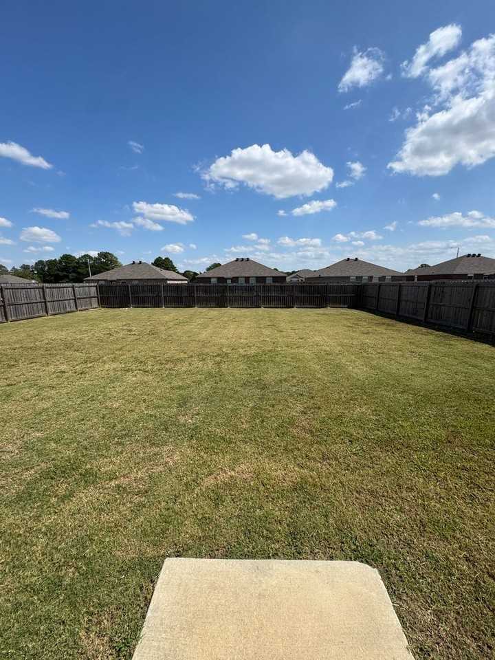 3812 Keeneland Dr - Photo 3 of 21