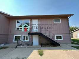 featured image of 1121 5th Ave S