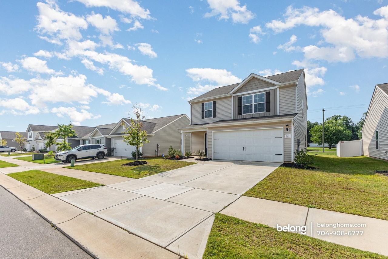 313 Aniston Ln - Photo 2 of 30