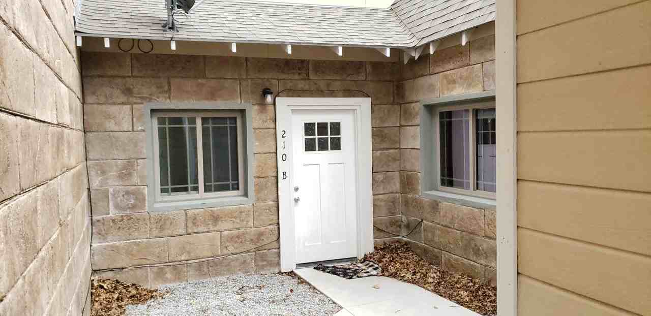 210 N Rowe St #B - Photo 4 of 15