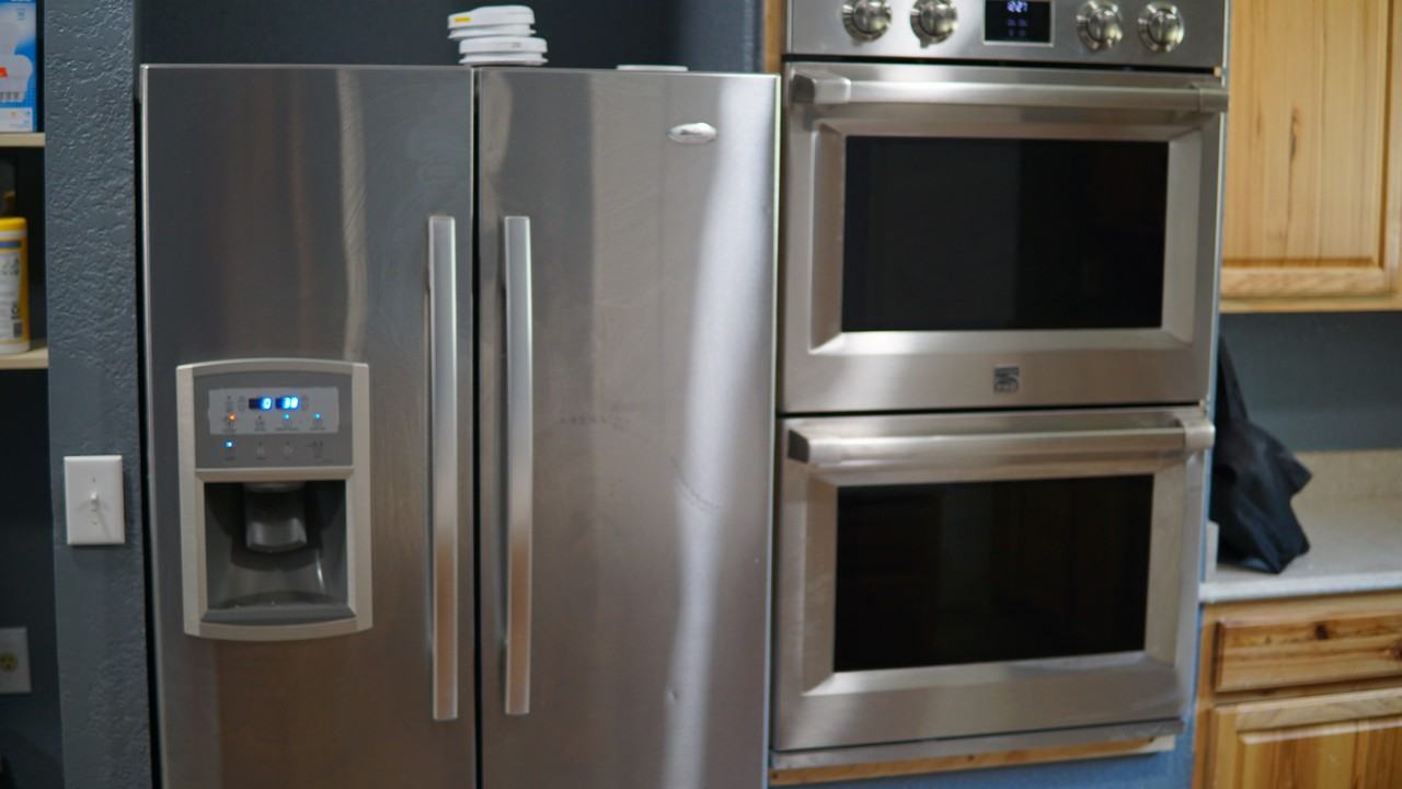 210 N Rowe St #B - Photo 7 of 15