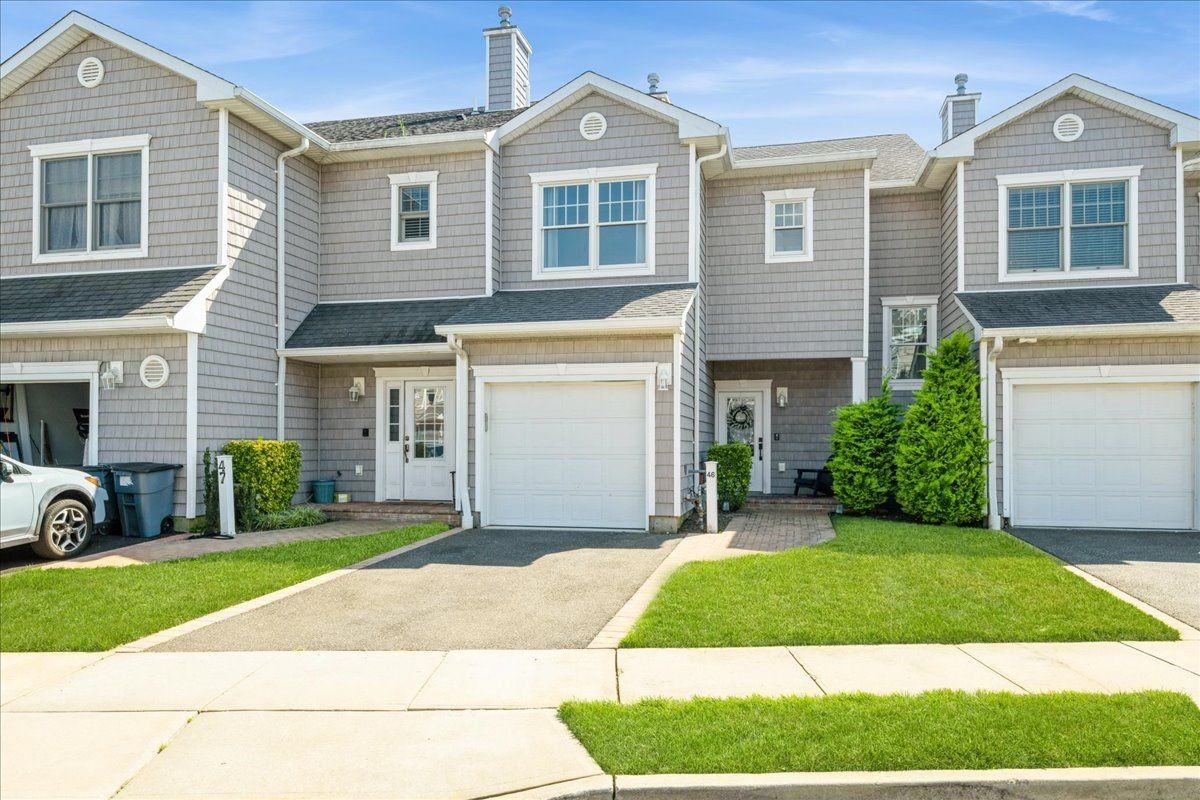46 Ocean Watch Ct - Photo 2 of 10