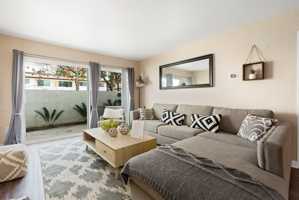 featured image of 3996 Iowa Ave