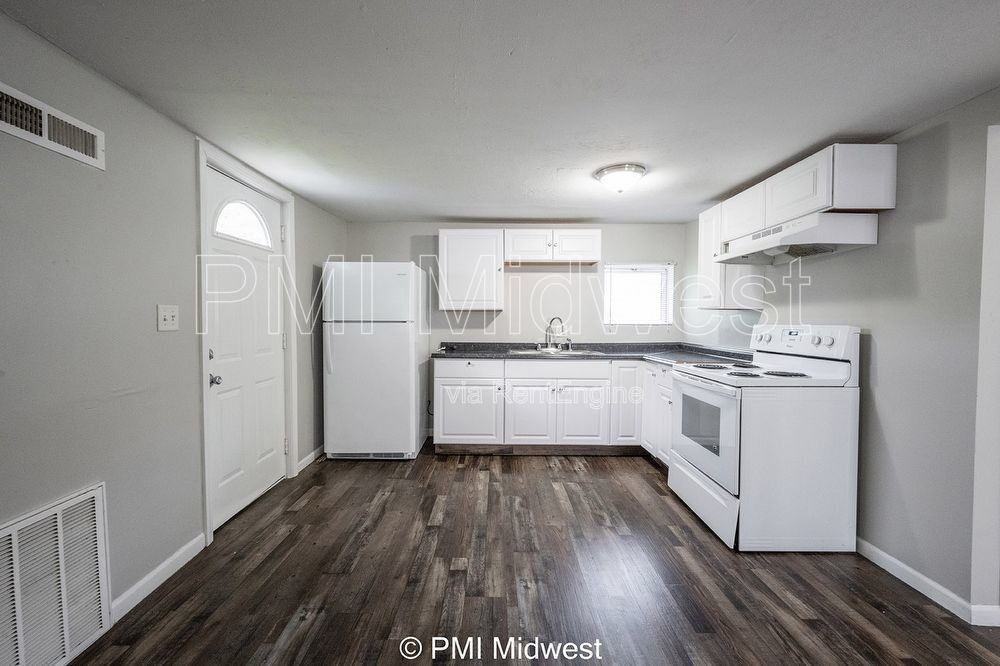 1519 E Mills Ave - Photo 6 of 26