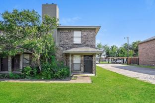 5923 Shadydell Dr - Photo 1 of 1