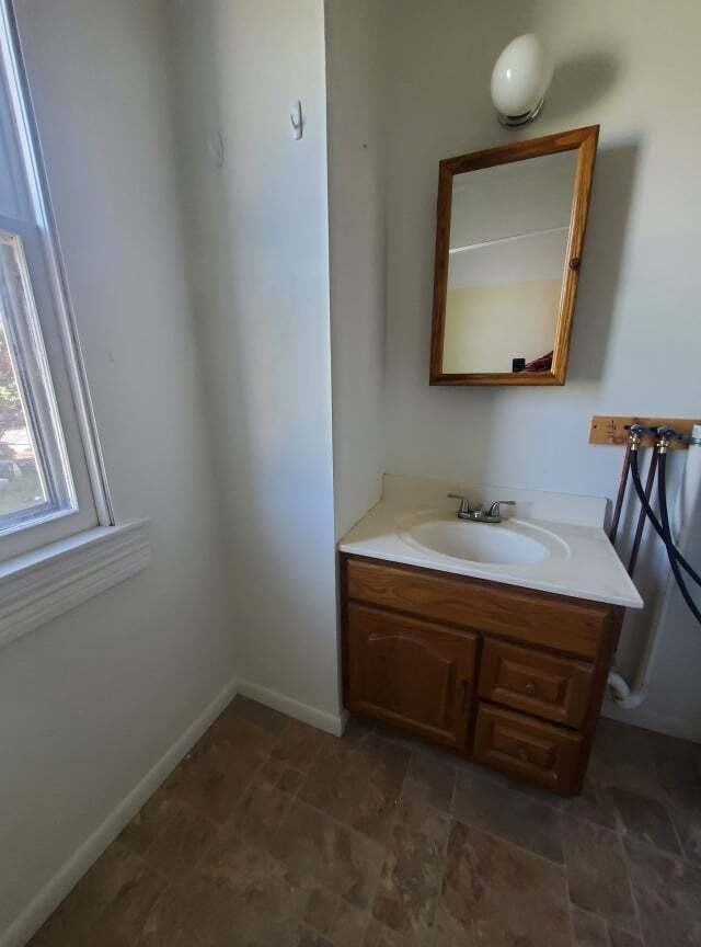 1105 1/2 Avenue F #14721084 - Photo 3 of 11