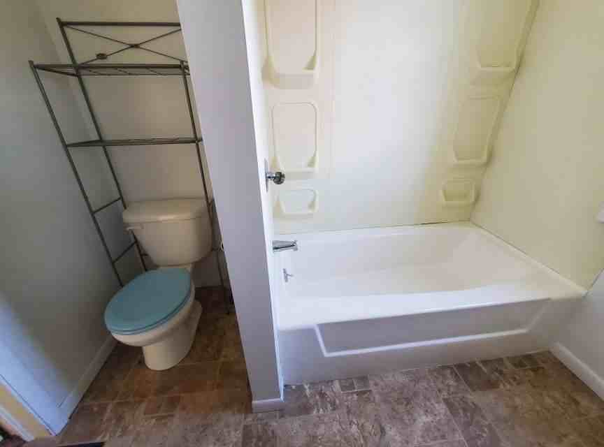 1105 1/2 Avenue F #14721084 - Photo 2 of 11