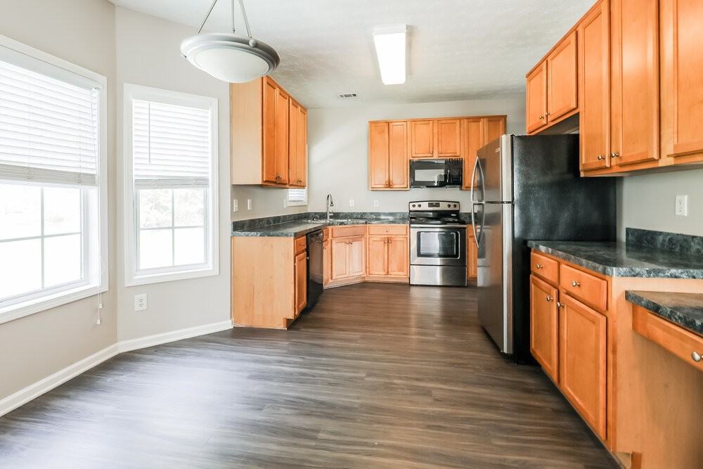 2415 Crestwicke Crossing Ct - Photo 6 of 17