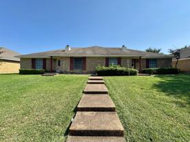 5806 Wilshire Dr - Photo 1 of 1