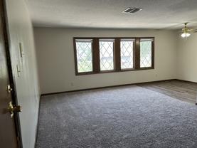 1716 D Ave Ne #B3 - Photo 1 of 1
