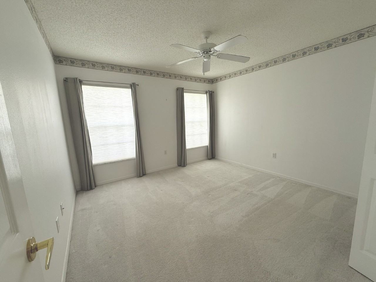 11125 Sun Tree Rd - Photo 3 of 21