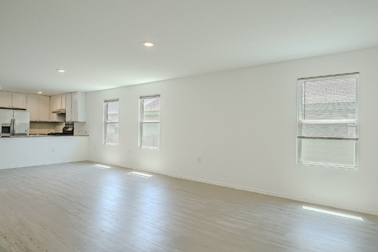 10022 Kersey Mill - Photo 6 of 21