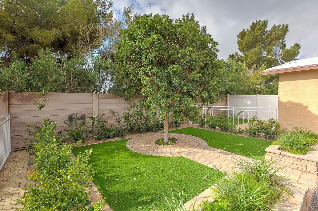 867 Del Rey Drive - Photo 6 of 7