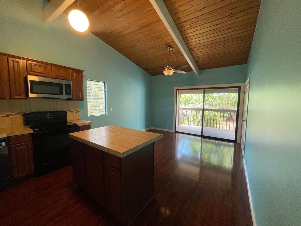 4440L Honoapiilani Hwy #228 - Photo 4 of 17