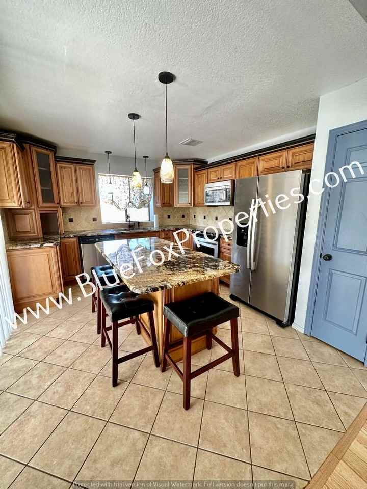 5262 West Bobwhite Way - Photo 2 of 27