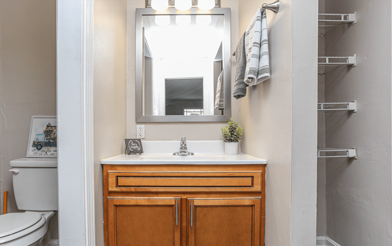 Newberry Parc - Photo 5 of 21