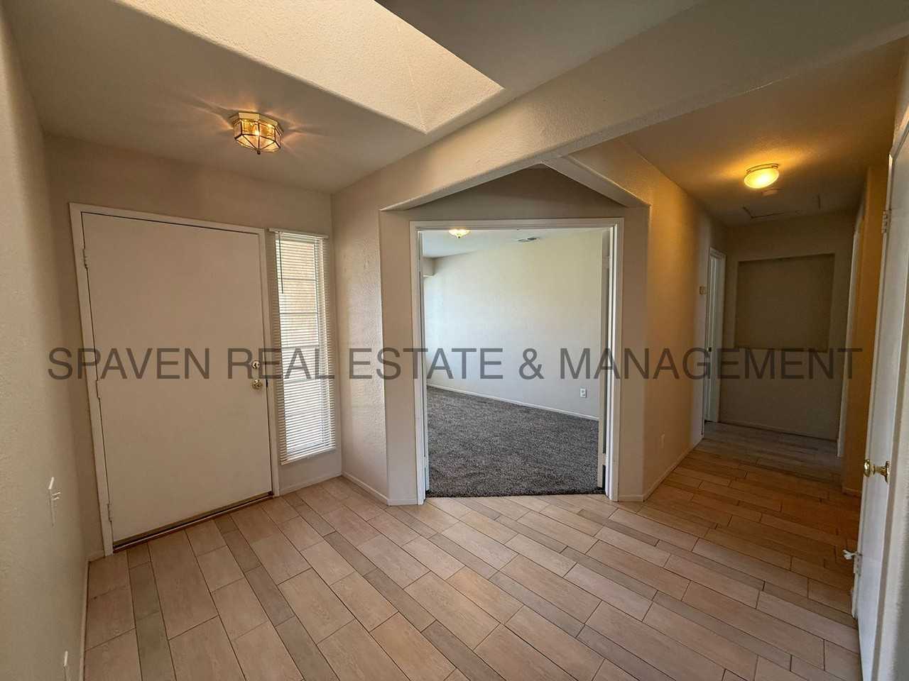 1368 Cherie Ct - Photo 2 of 14