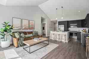 featured image of 500 Savannah Dr