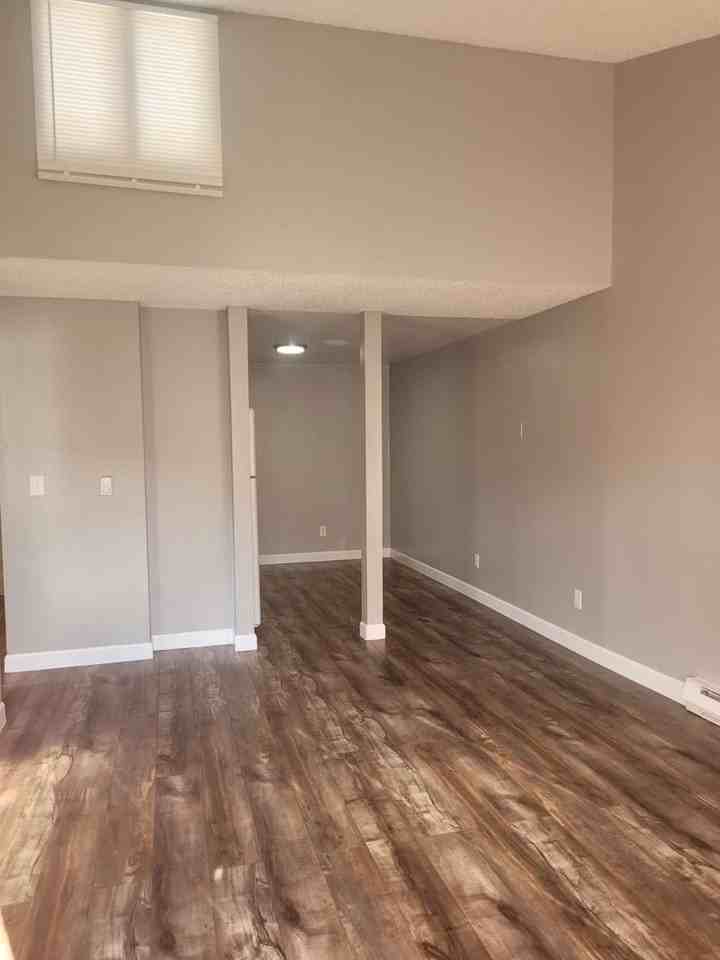 Central Park Apartments - Photo 5 of 26