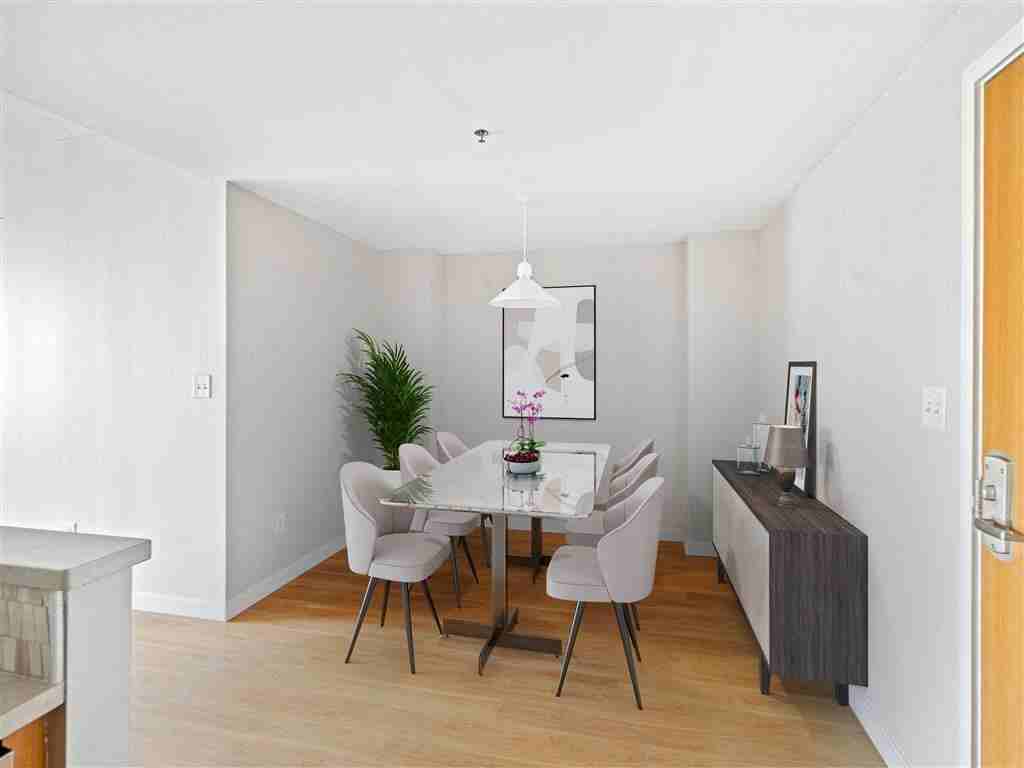 91 Sidney - Photo 5 of 42