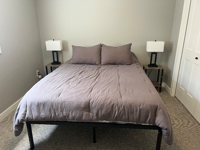 844 Delrose Lane Southwest - Photo 3 of 17