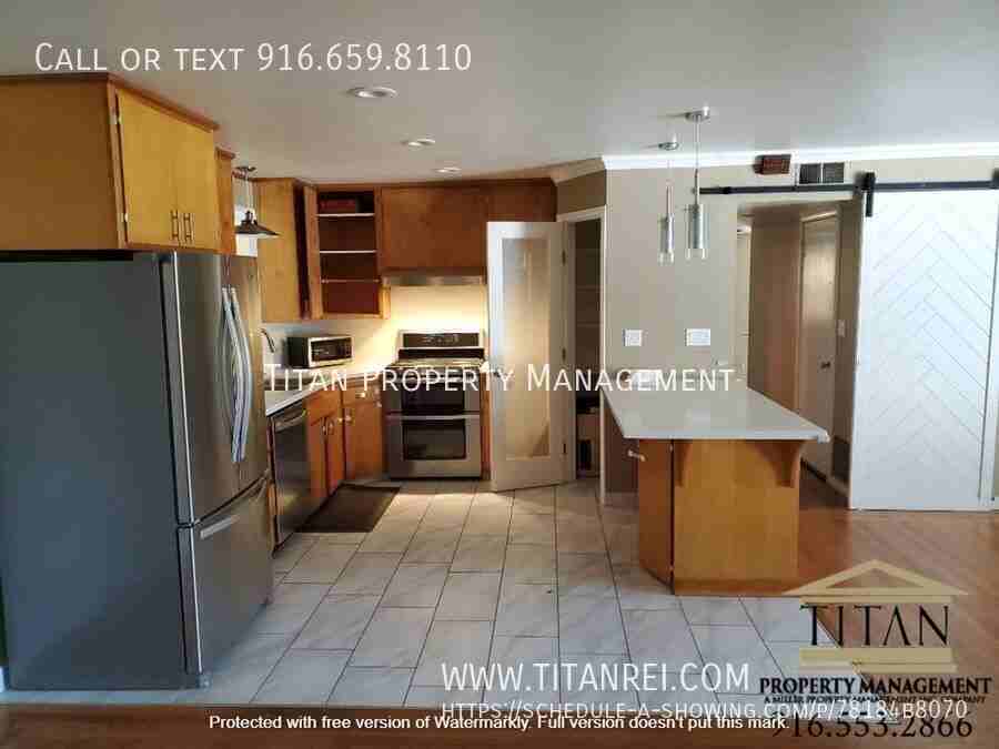 730 Watt Ave - Photo 3 of 15