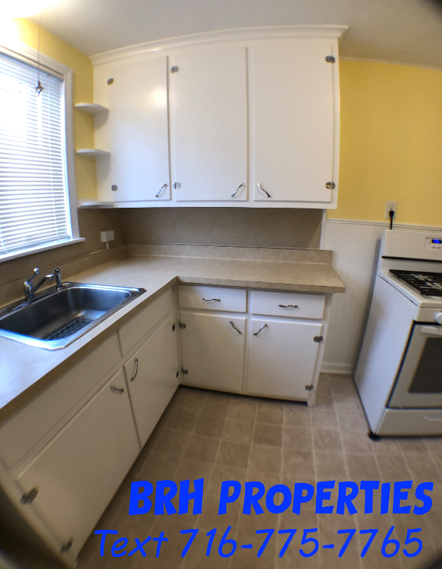 6 Concord Dr #3 - Photo 3 of 19