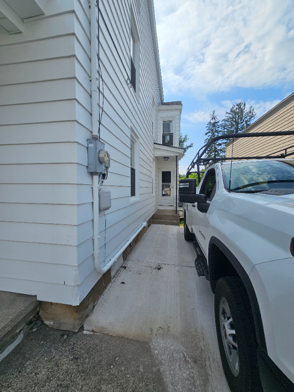 116 E Liberty St - Photo 2 of 14