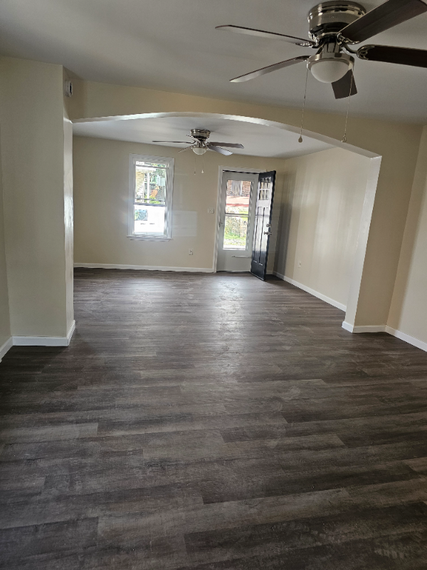 116 E Liberty St - Photo 3 of 14