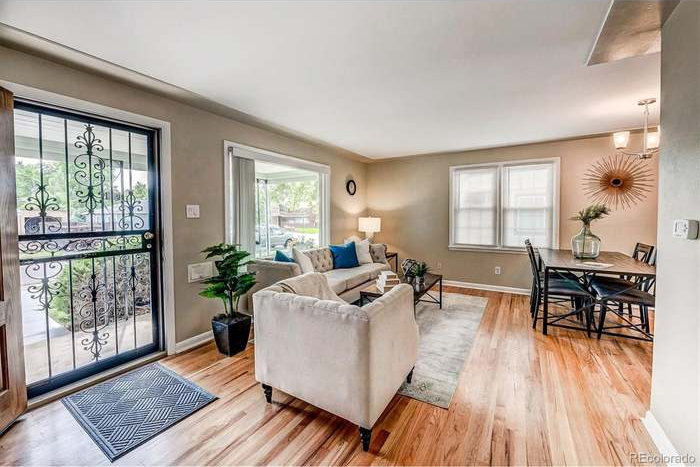 2415 Newland St - Photo 2 of 18