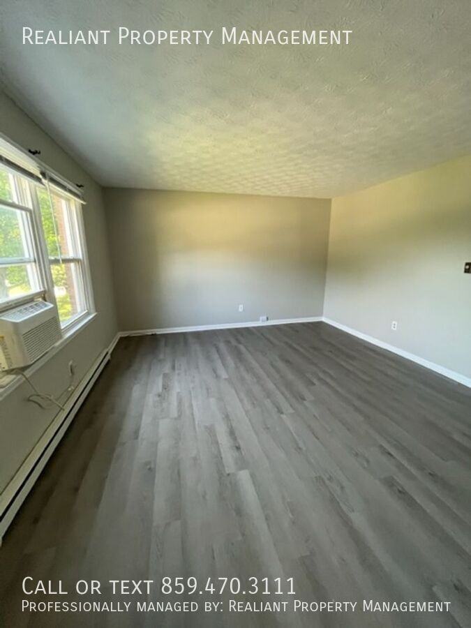 314 Walters Lane #B - Photo 2 of 17