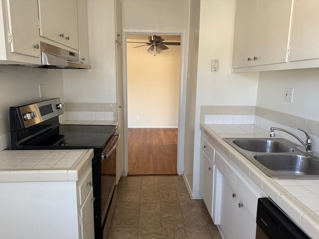 11929 Weddington St - Photo 2 of 14