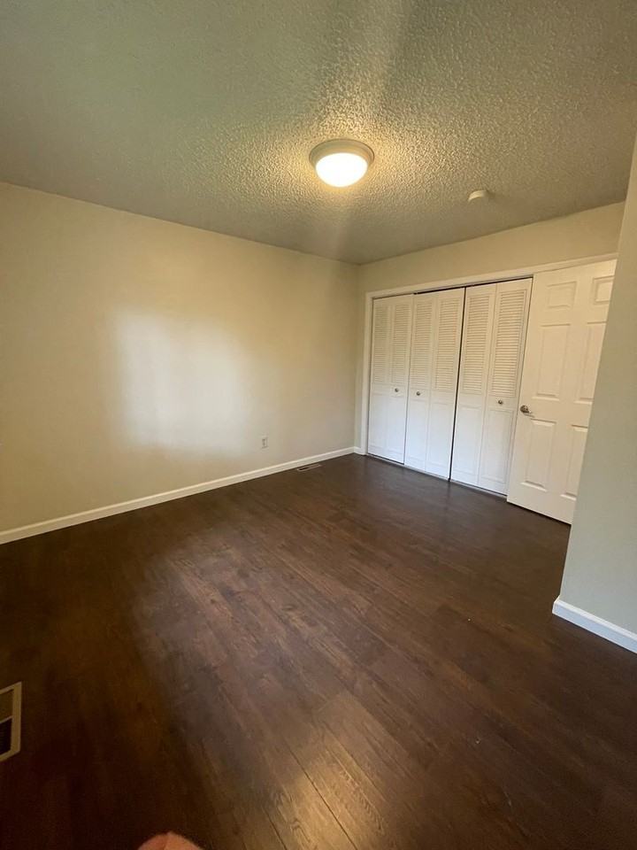 1235 Apollo Dr - Photo 7 of 19